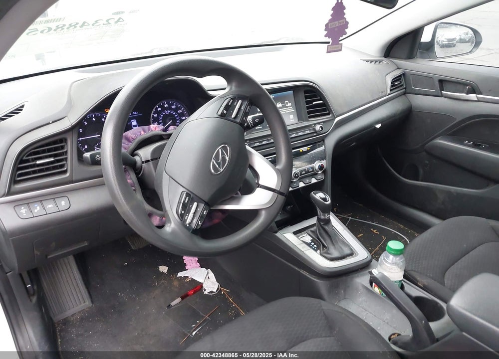 2020 HYUNDAI ELANTRA VIN: 5NPD84LF8LH549311