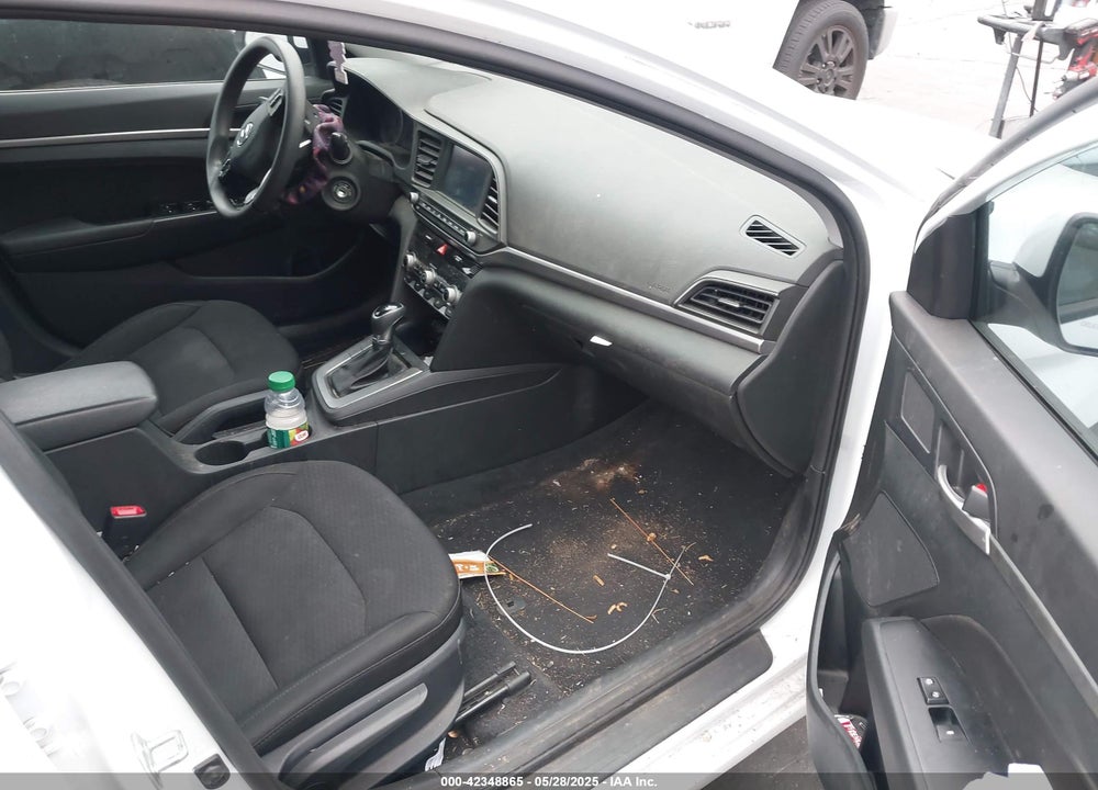 2020 HYUNDAI ELANTRA VIN: 5NPD84LF8LH549311