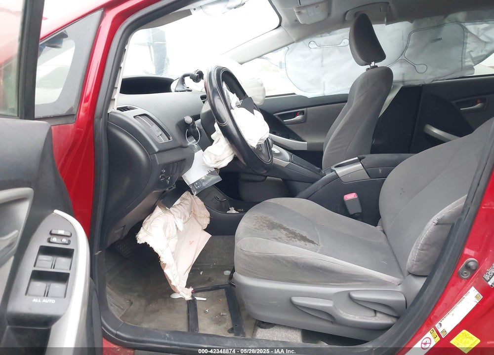 2013 TOYOTA PRIUS VIN: JTDKN3DU5D1647860