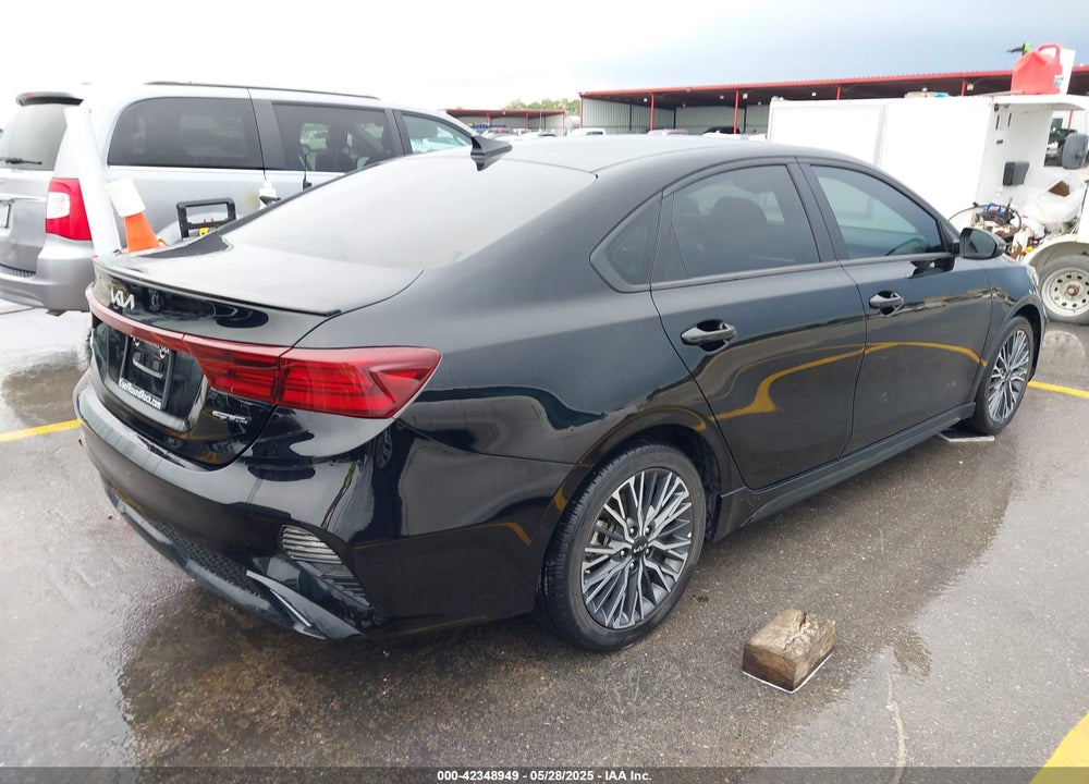2023 KIA FORTE VIN: 3KPF54ADXPE640092