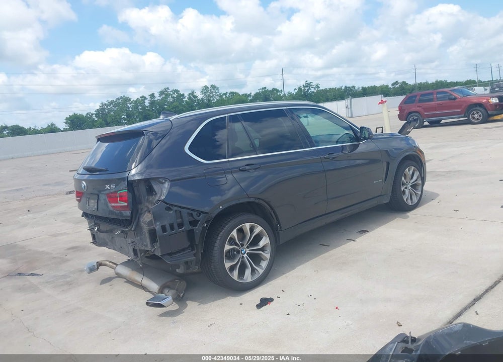 2018 BMW X5 VIN: 5UXKR2C59J0Z22560