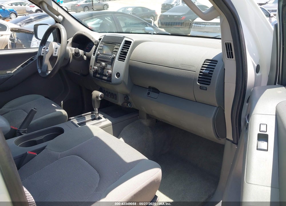 2014 NISSAN FRONTIER VIN: 1N6AD0ER0EN725587