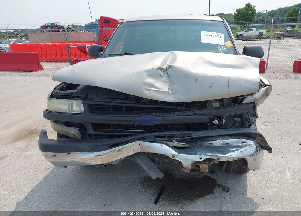2001 CHEVROLET SILVERADO 1500 VIN: 1GCEC14V41Z120003