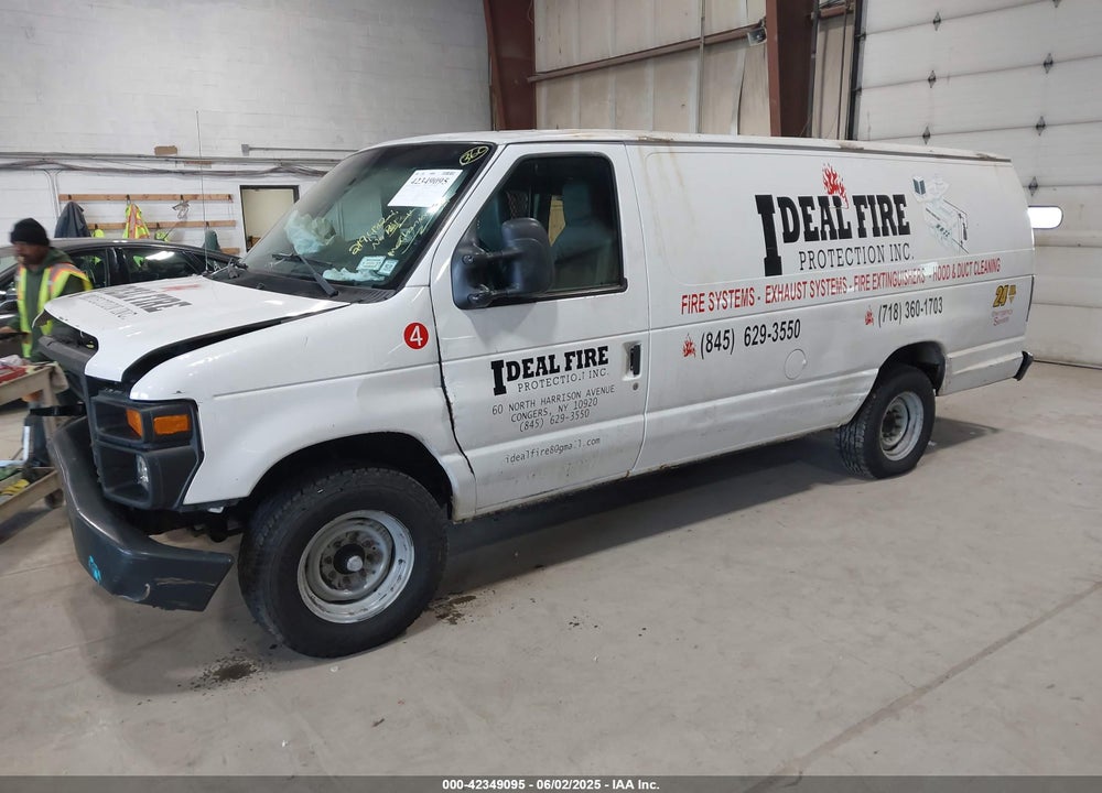 2011 FORD E-350 SUPER DUTY COMMERCIAL VIN: 1FTSS3EL8BDA24095