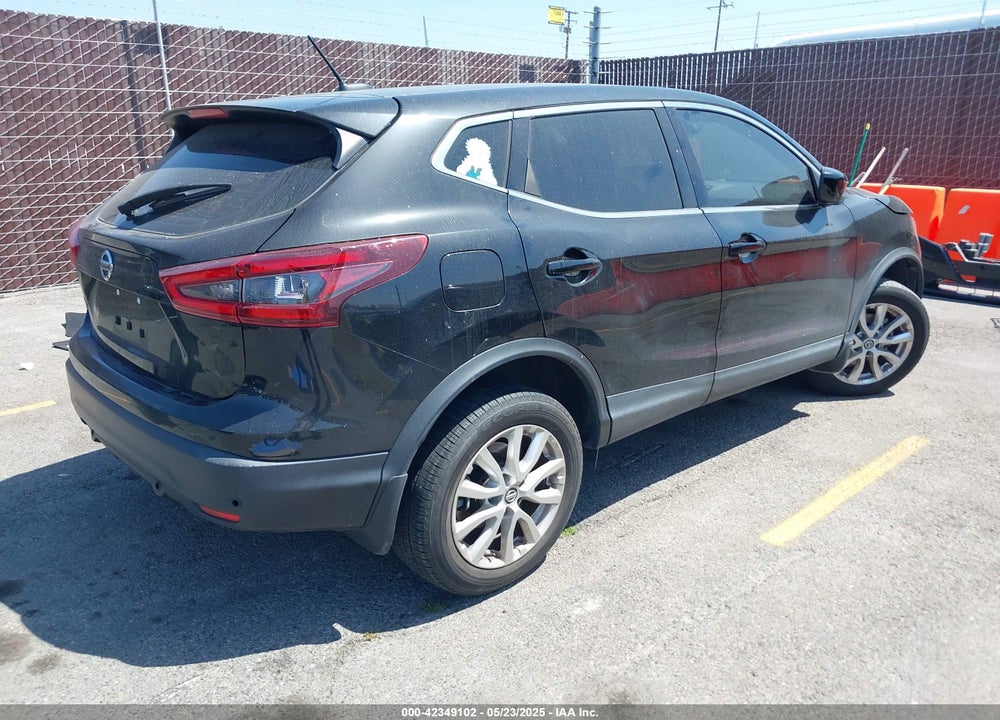 2021 NISSAN ROGUE SPORT VIN: JN1BJ1AV0MW305039