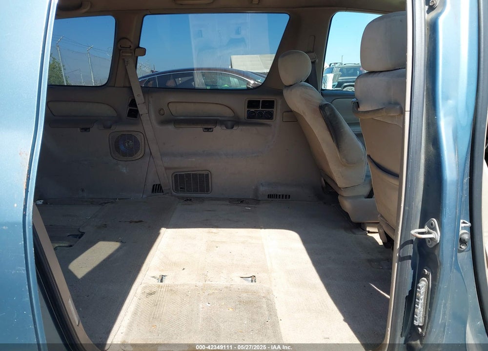 2000 TOYOTA SIENNA CE VIN: 4T3GF19C3YU268662