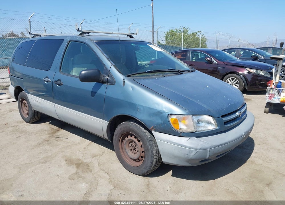 2000 TOYOTA SIENNA CE VIN: 4T3GF19C3YU268662