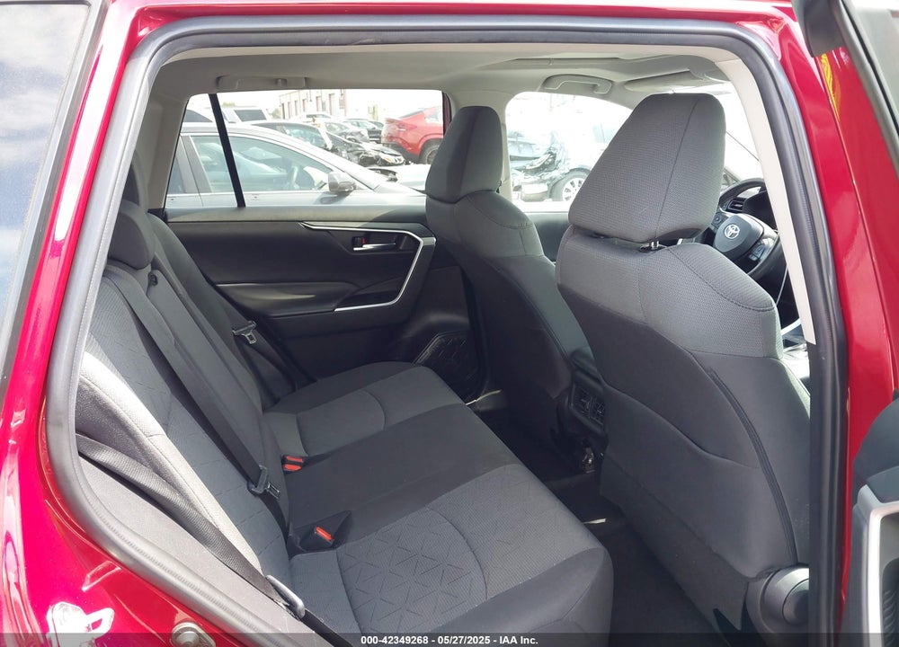 2022 TOYOTA RAV4 XLE VIN: 2T3W1RFV4NW192685