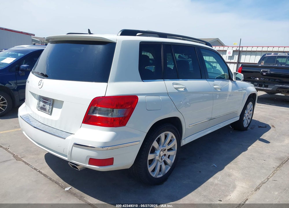 2012 MERCEDES-BENZ GLK-CLASS VIN: WDCGG5GB3CF937077