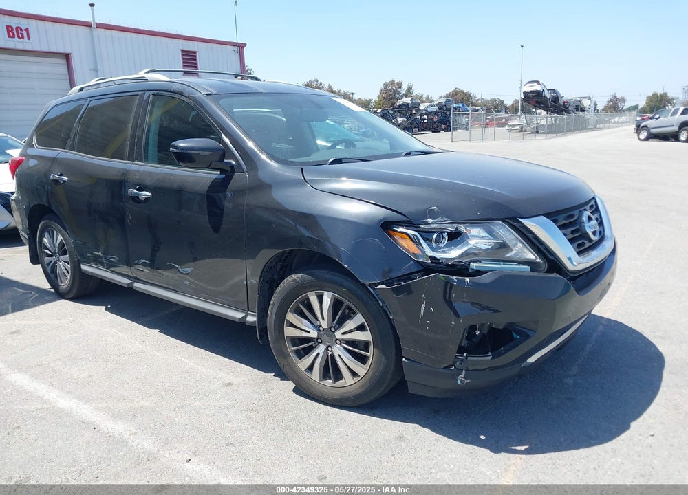 2017 NISSAN PATHFINDER SV VIN: 5N1DR2MM6HC615528