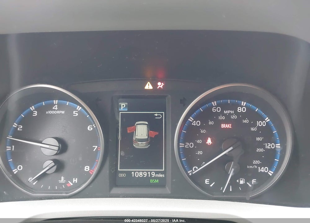 2018 TOYOTA RAV4 VIN: 2T3RFREV8JW742478