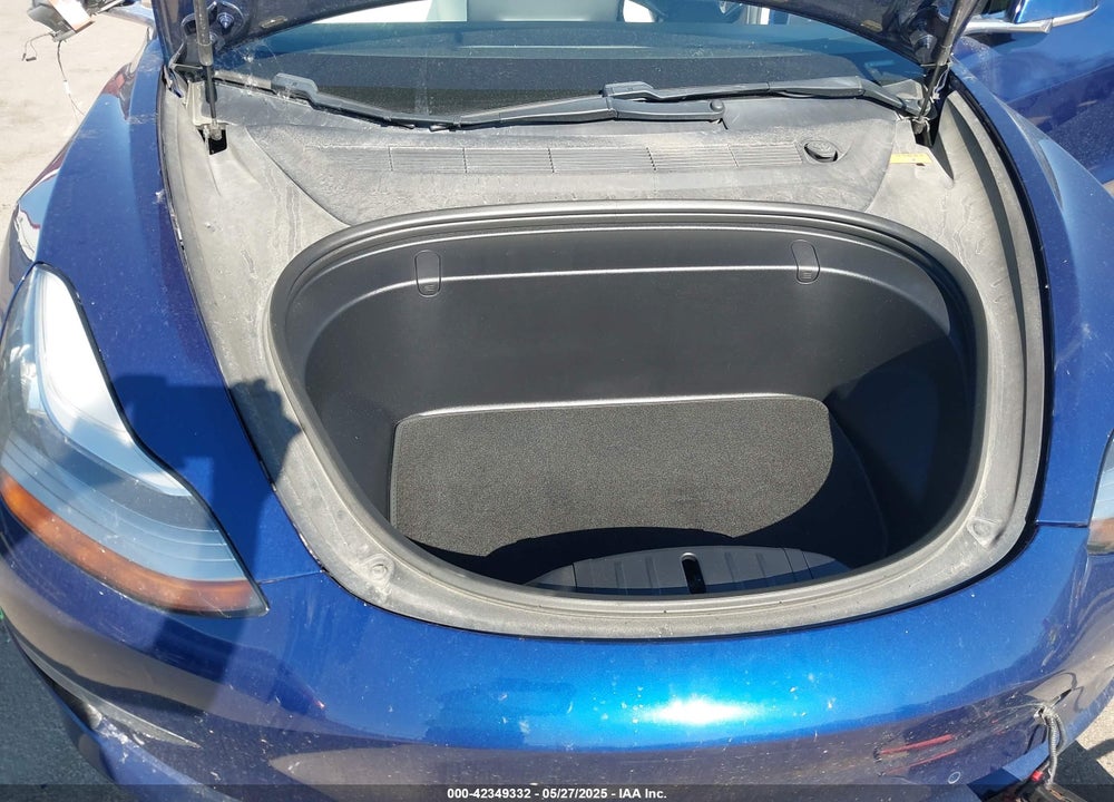 2018 TESLA MODEL 3 VIN: 5YJ3E1EB2JF112106