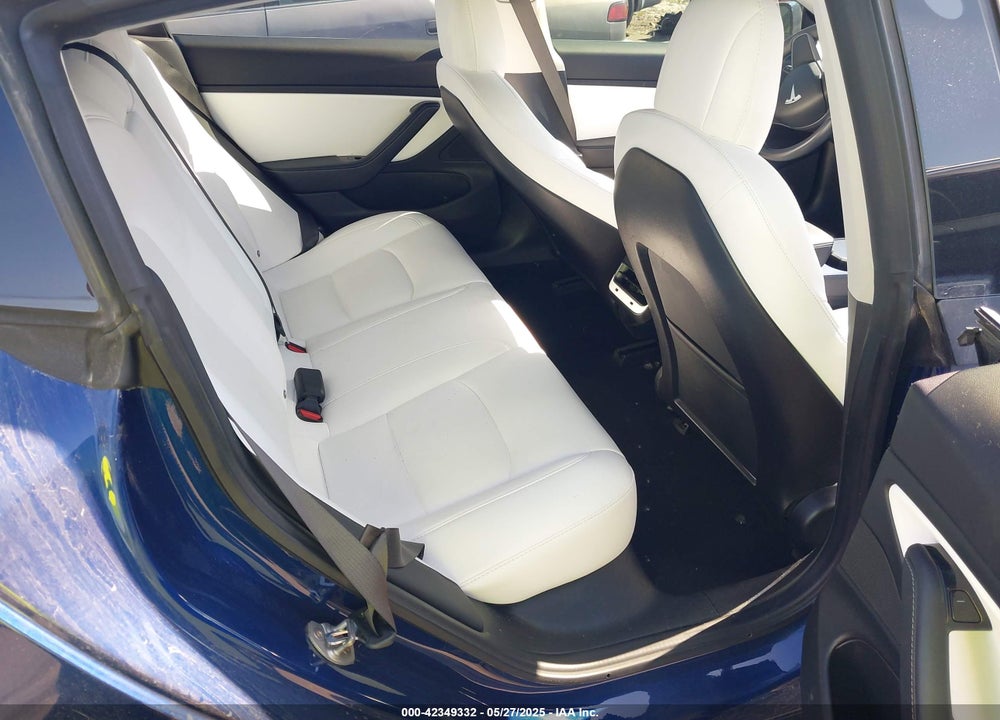 2018 TESLA MODEL 3 VIN: 5YJ3E1EB2JF112106