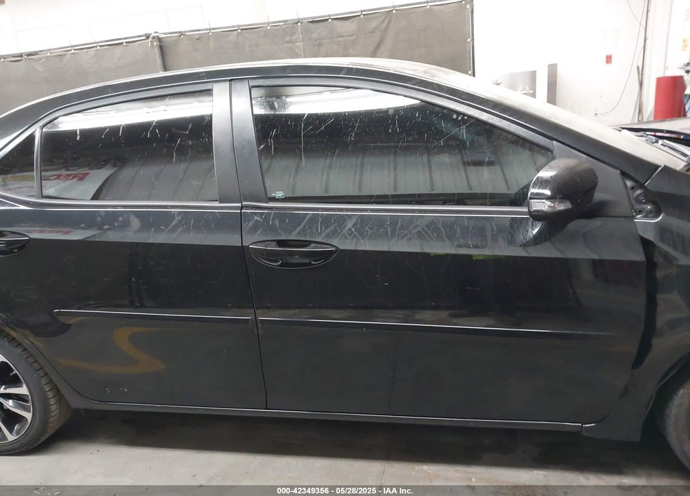 2018 TOYOTA COROLLA SE VIN: 2T1BURHE1JC994778