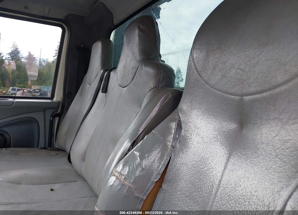 2002 INTERNATIONAL 4000 4300 VIN: 1HTMMAAM82H501500