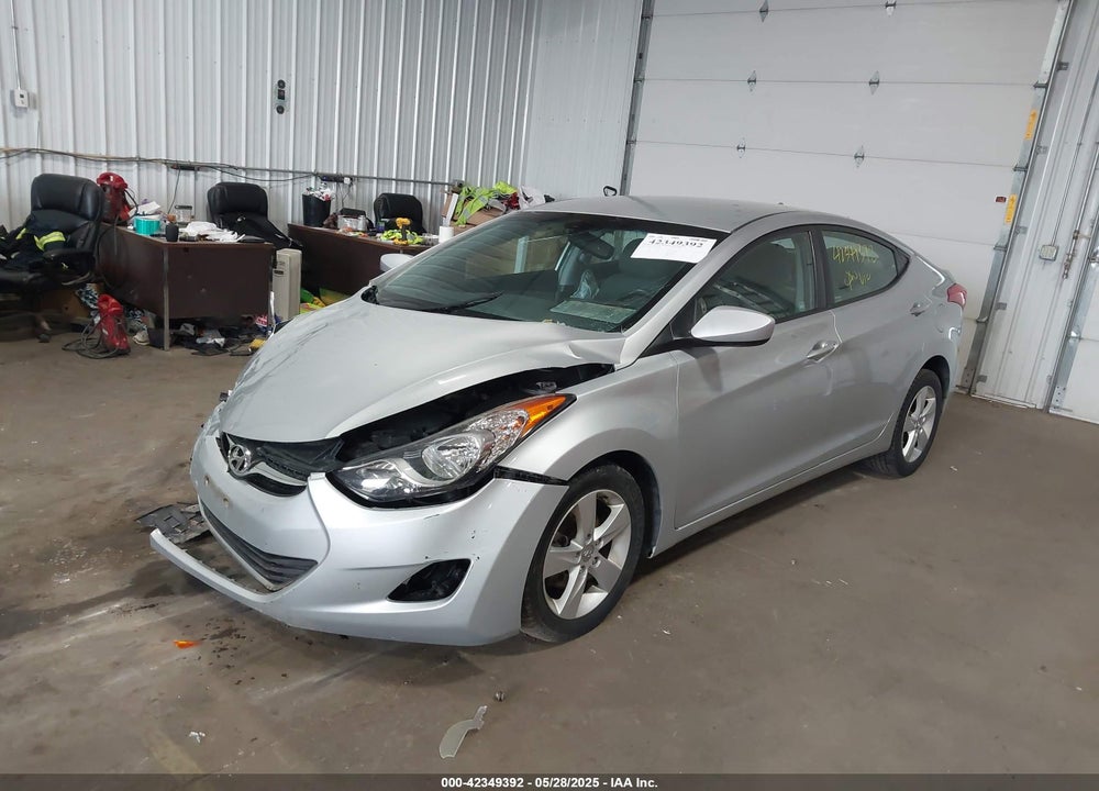 2013 HYUNDAI ELANTRA VIN: 5NPDH4AE8DH210074