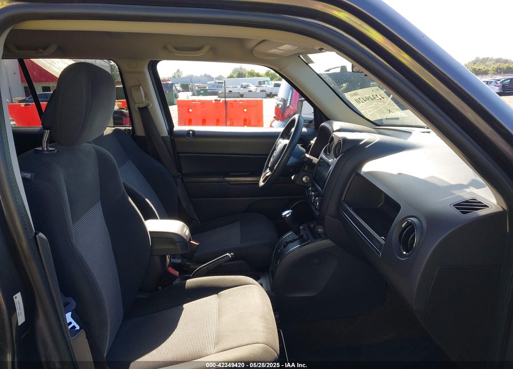2015 JEEP PATRIOT SPORT VIN: 1C4NJPBB8FD115571