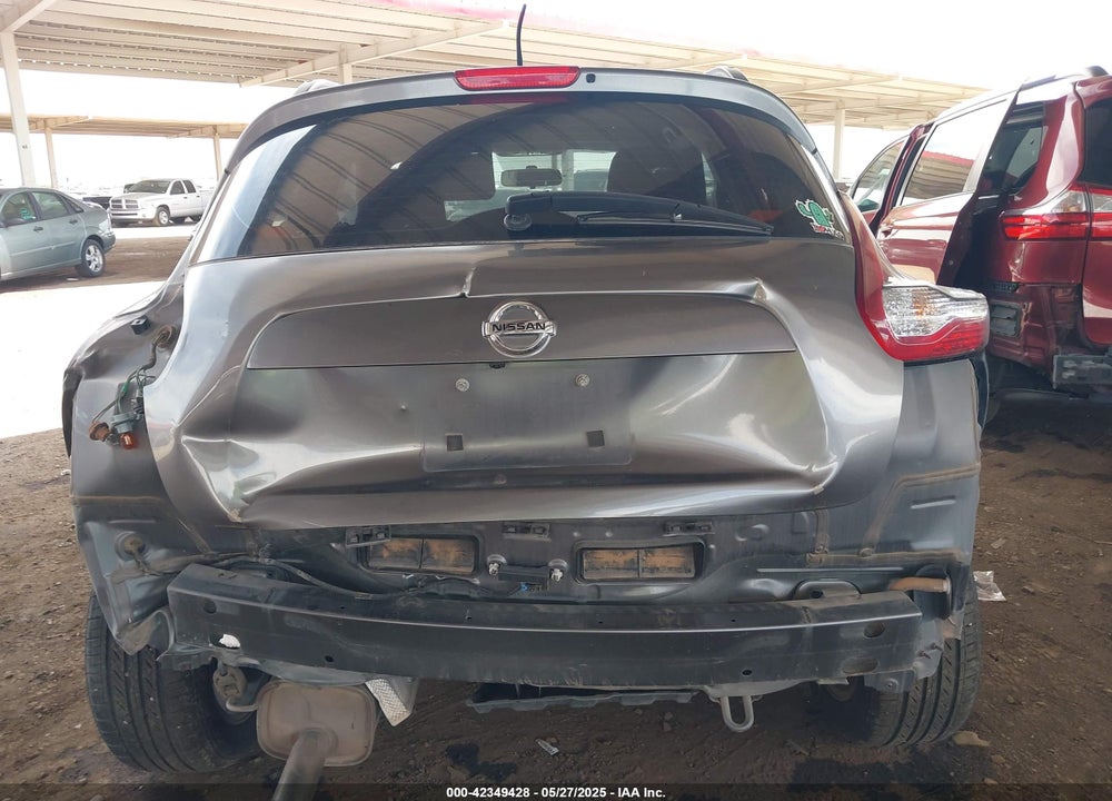 2015 NISSAN JUKE VIN: JN8AF5MRXFT510022