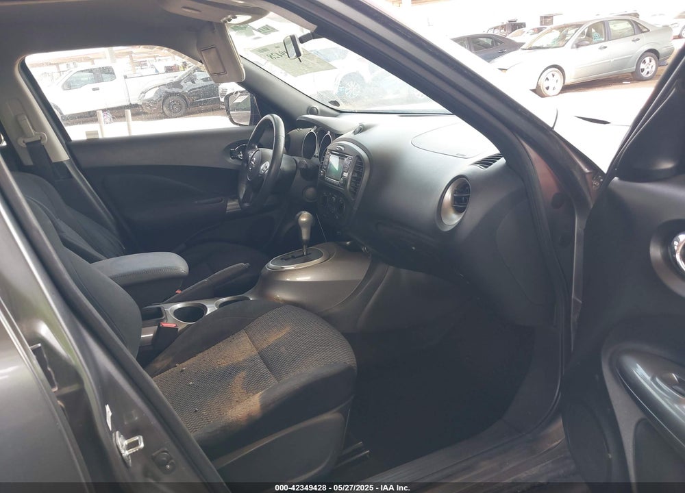 2015 NISSAN JUKE VIN: JN8AF5MRXFT510022