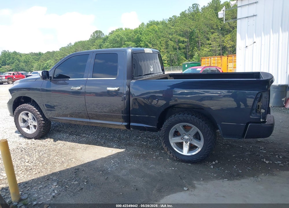 2013 RAM 1500 VIN: 1C6RR7FT0DS682032