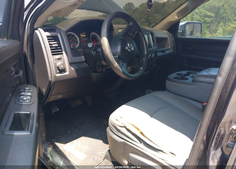 2013 RAM 1500 VIN: 1C6RR7FT0DS682032