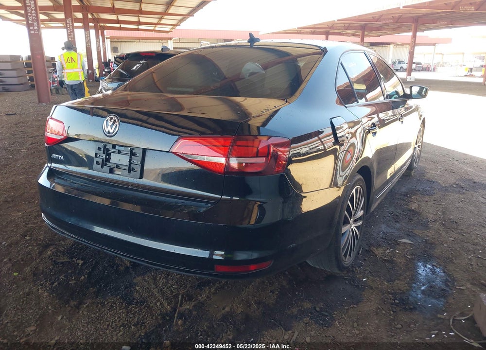 2016 VOLKSWAGEN JETTA 1.8T SPORT VIN: 3VWD17AJ7GM365178
