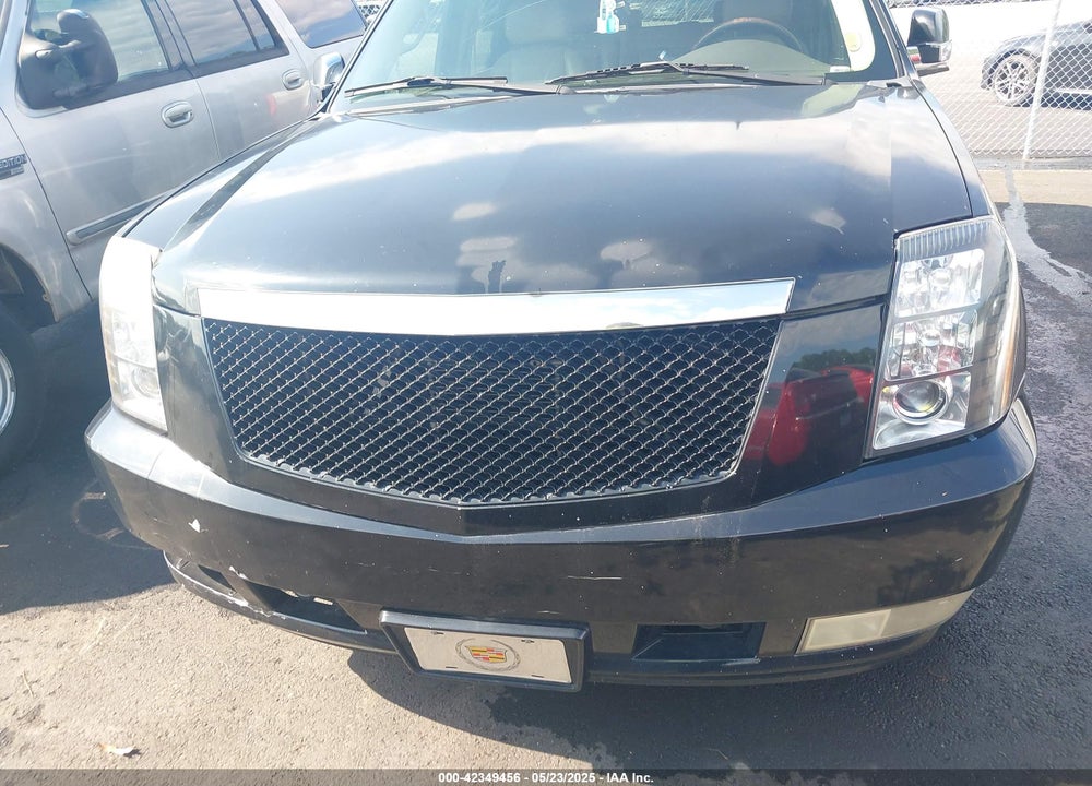 2009 CADILLAC ESCALADE ESV STANDARD VIN: 1GYFK26279R270175