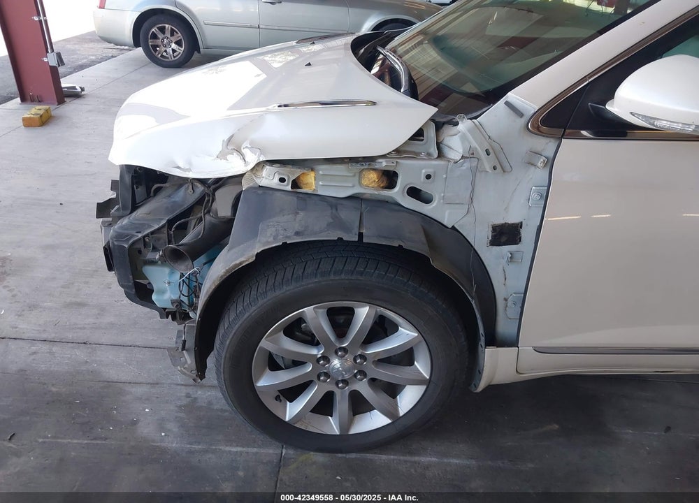 2014 BUICK ENCLAVE VIN: 5GAKRCKD9EJ282755