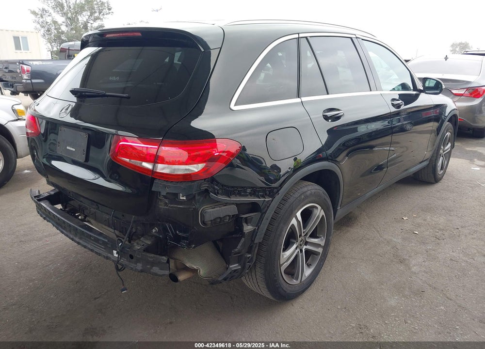 2019 MERCEDES-BENZ GLC 300 VIN: WDC0G4JB6KV133221