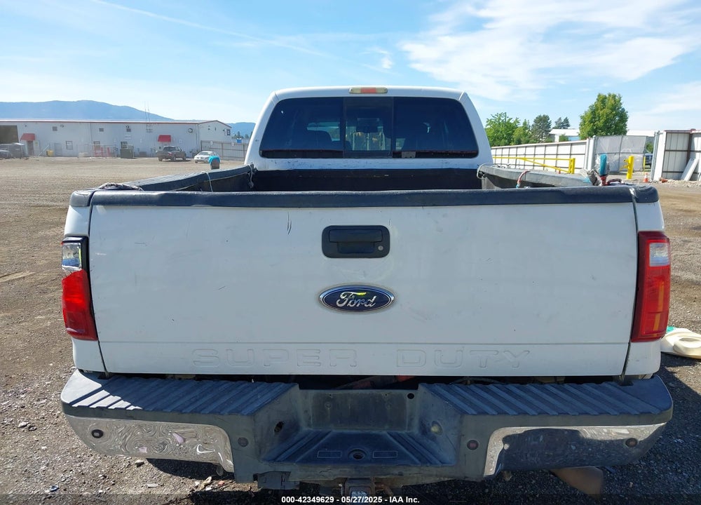 2008 FORD F-450 KING RANCH/LARIAT/XL/XLT VIN: 1FTXW42R08EA60648