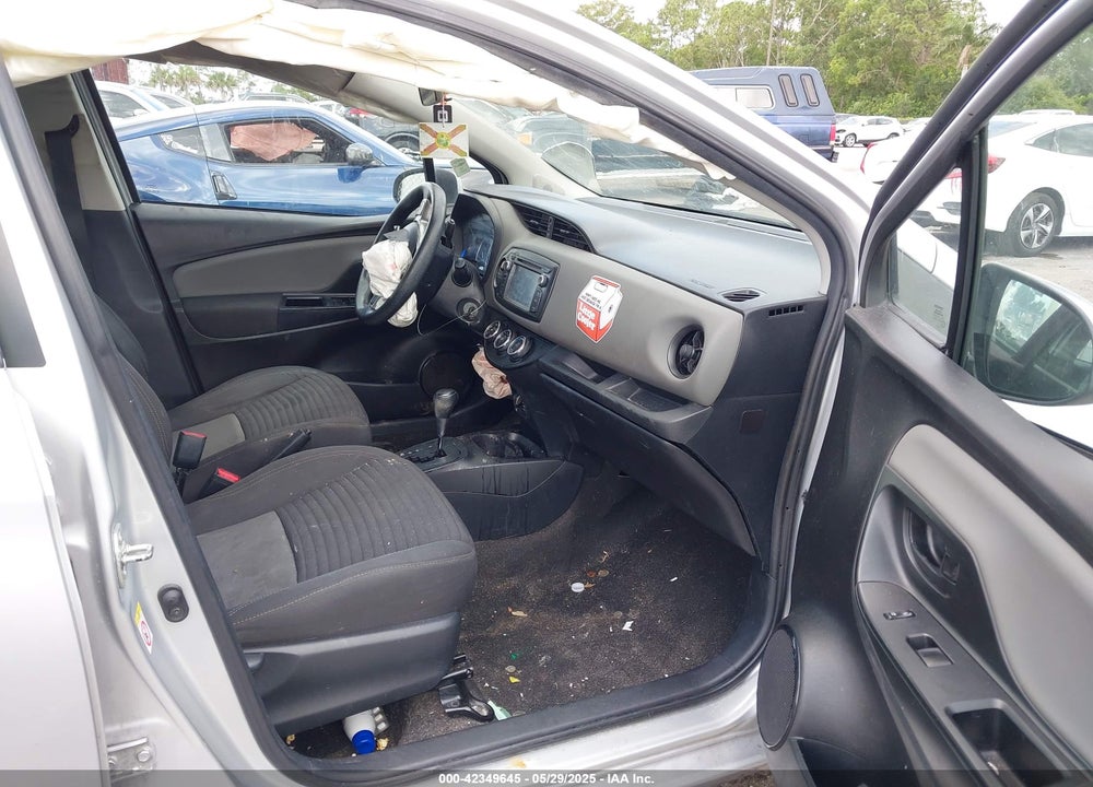 2018 TOYOTA YARIS L/LE/SE VIN: VNKKTUD37JA094442