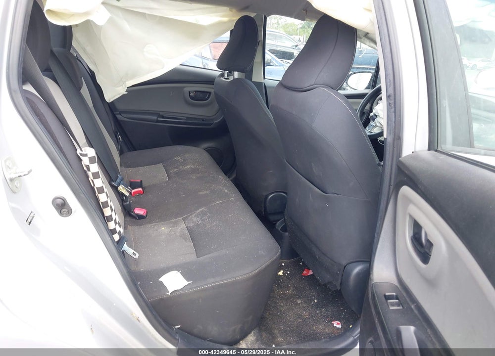 2018 TOYOTA YARIS L/LE/SE VIN: VNKKTUD37JA094442