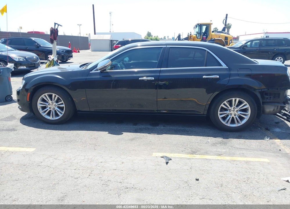 2016 CHRYSLER 300C VIN: 2C3CCAEG7GH190440