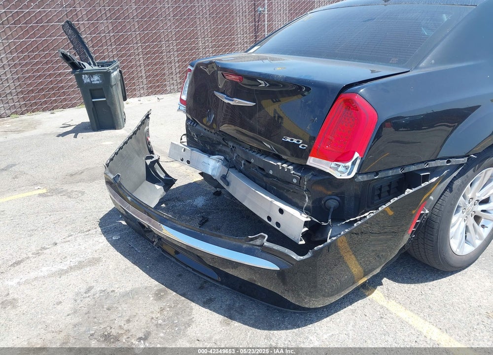 2016 CHRYSLER 300C VIN: 2C3CCAEG7GH190440