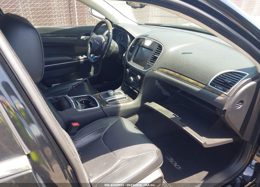 2016 CHRYSLER 300C VIN: 2C3CCAEG7GH190440