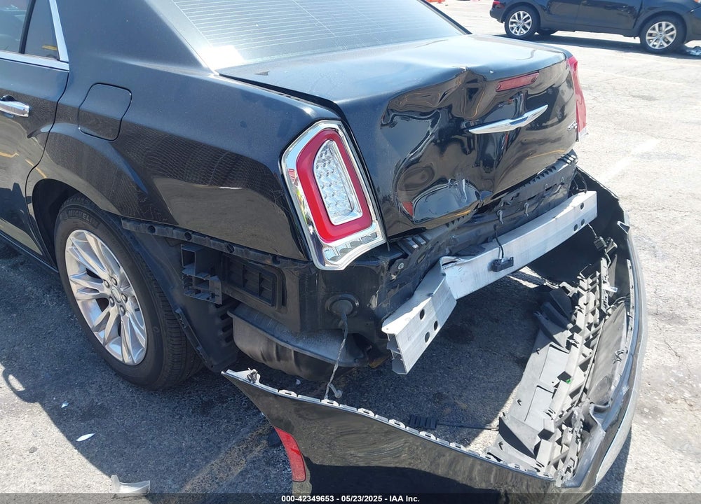 2016 CHRYSLER 300C VIN: 2C3CCAEG7GH190440