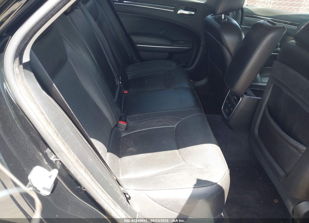 2016 CHRYSLER 300C VIN: 2C3CCAEG7GH190440