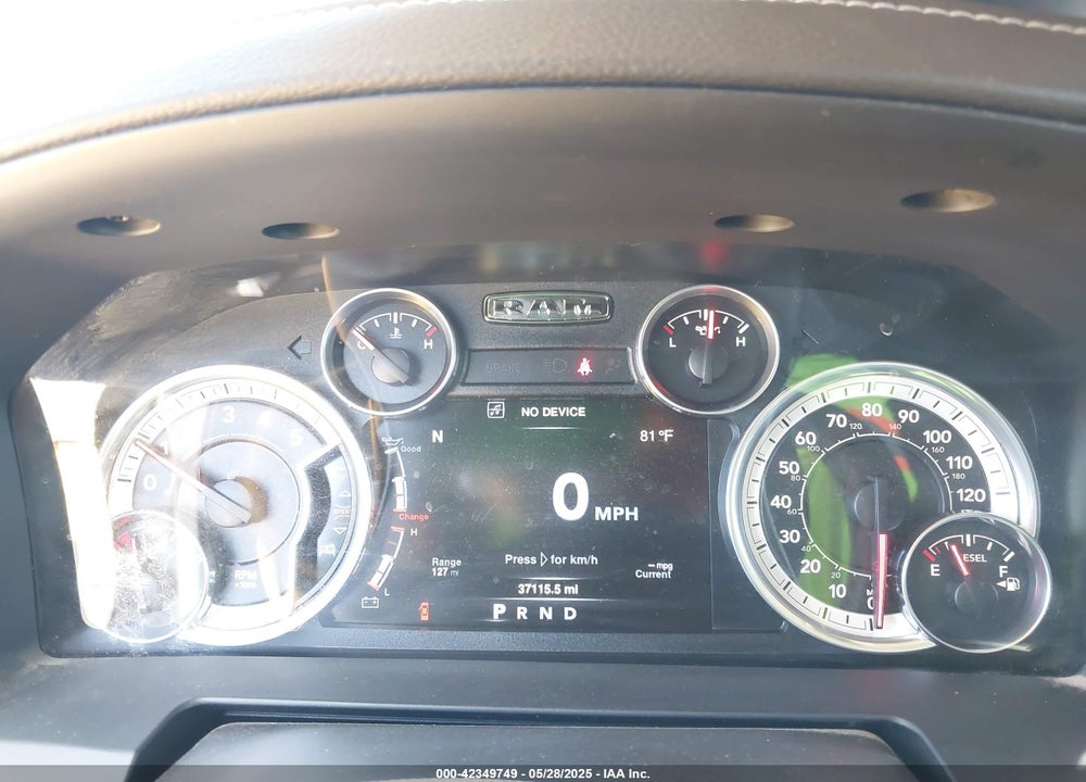 2016 RAM 1500 VIN: 1C6RR7NM6GS235302
