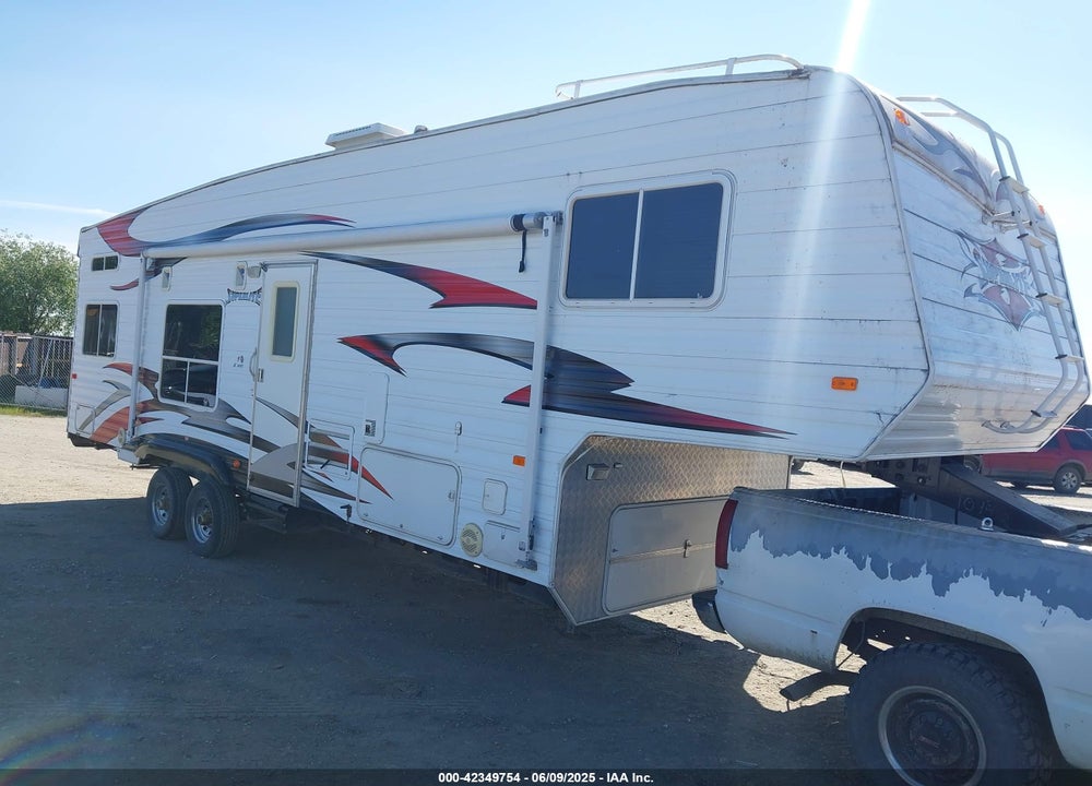 2007 WEEKEND WARRIOR 3005 VIN: 5HRSS302X7C017176