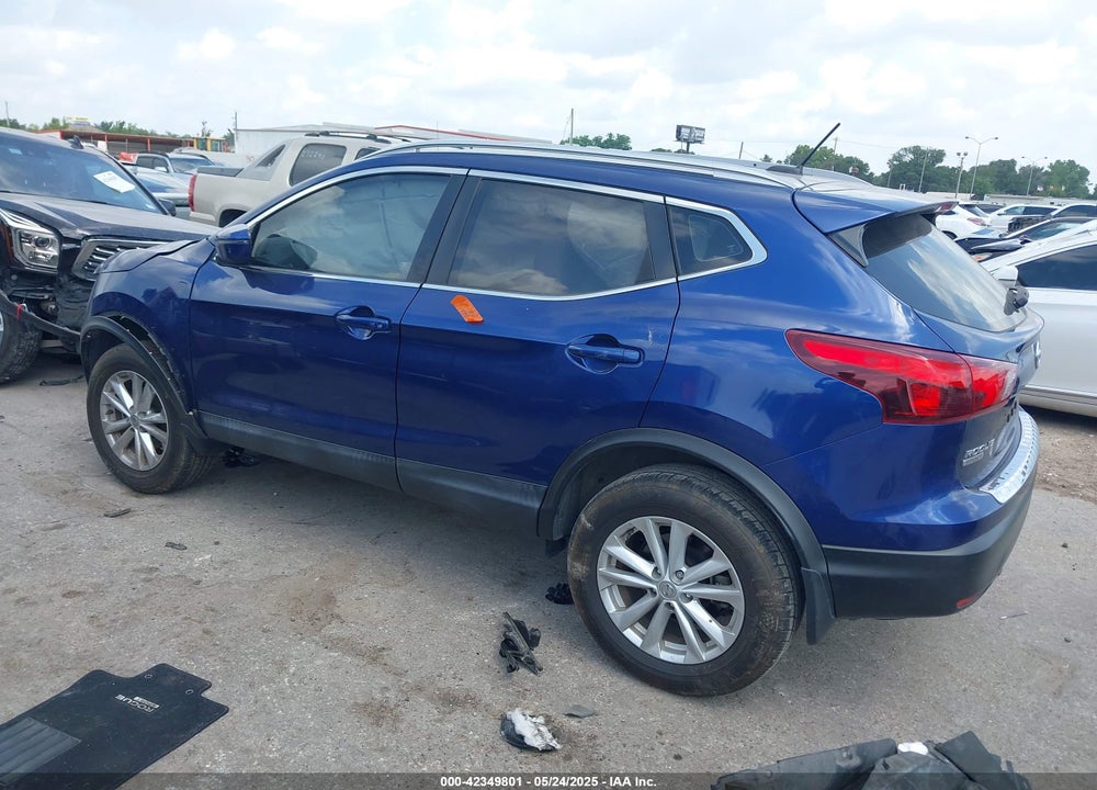 2018 NISSAN ROGUE SPORT SV VIN: JN1BJ1CP8JW185596