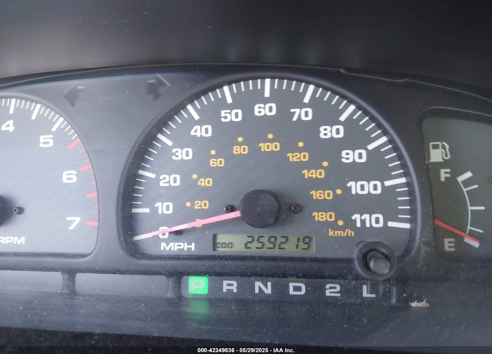 2002 TOYOTA 4RUNNER SR5 V6 VIN: JT3GN86R820251666