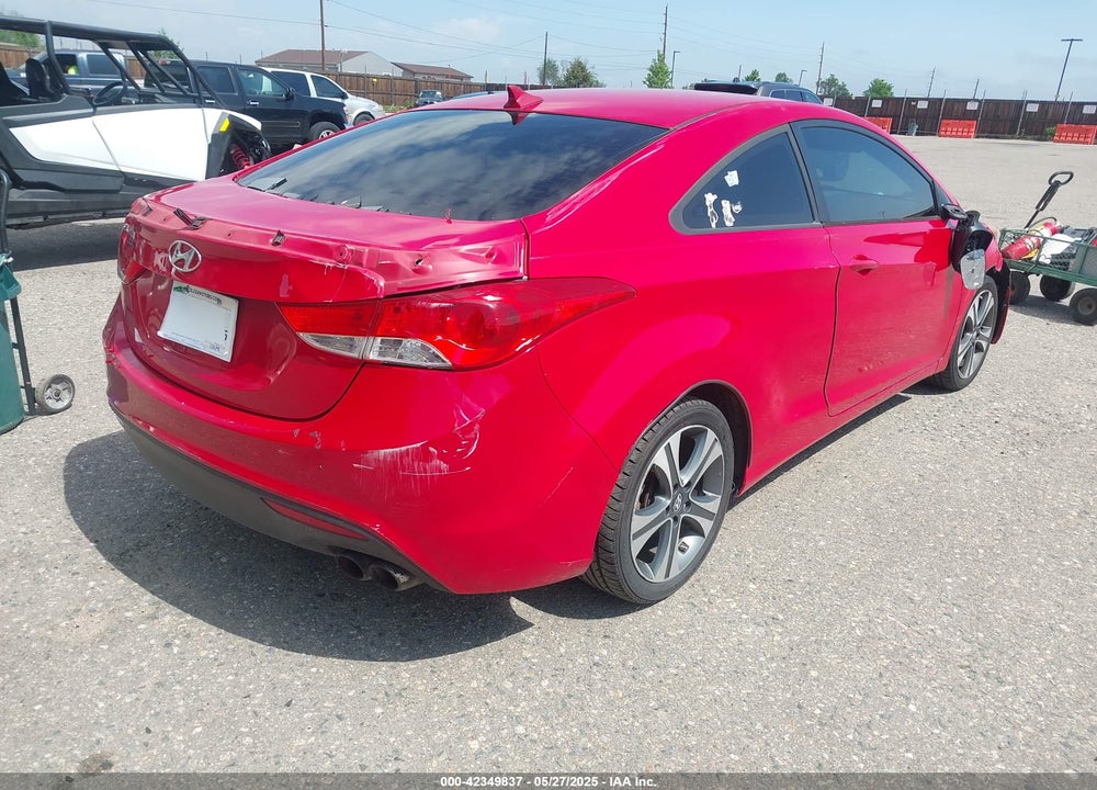 2013 HYUNDAI ELANTRA VIN: KMHDH6AE2DU018923