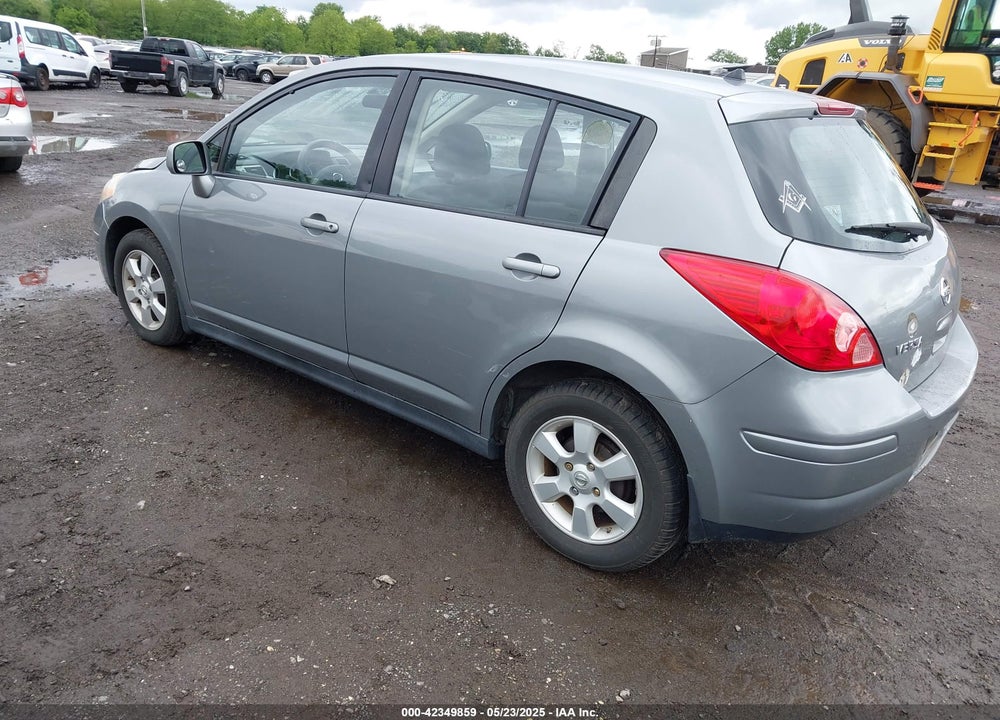 2009 NISSAN VERSA VIN: 3N1BC13E19L473132