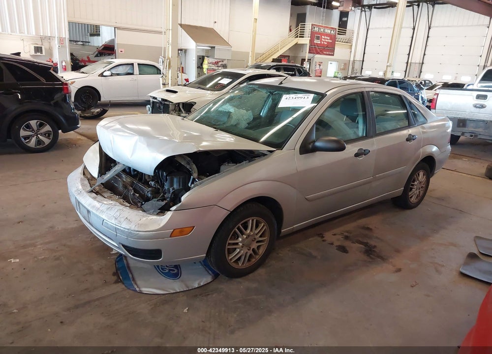 2005 FORD FOCUS ZX4 VIN: 1FAFP34N85W224267