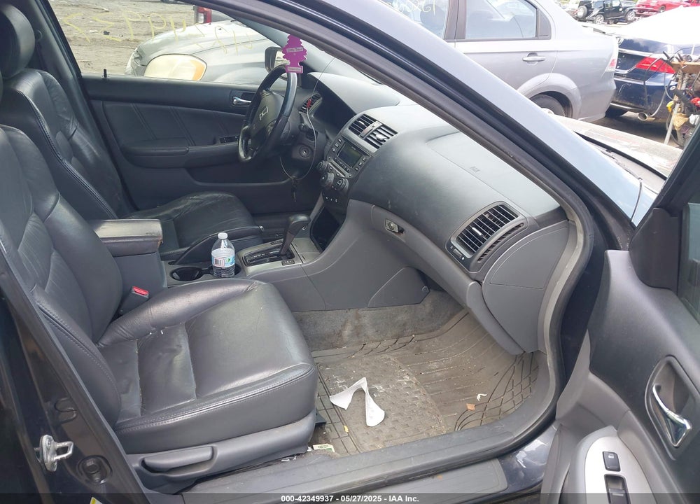 2007 HONDA ACCORD VIN: 1HGCM56847A087189