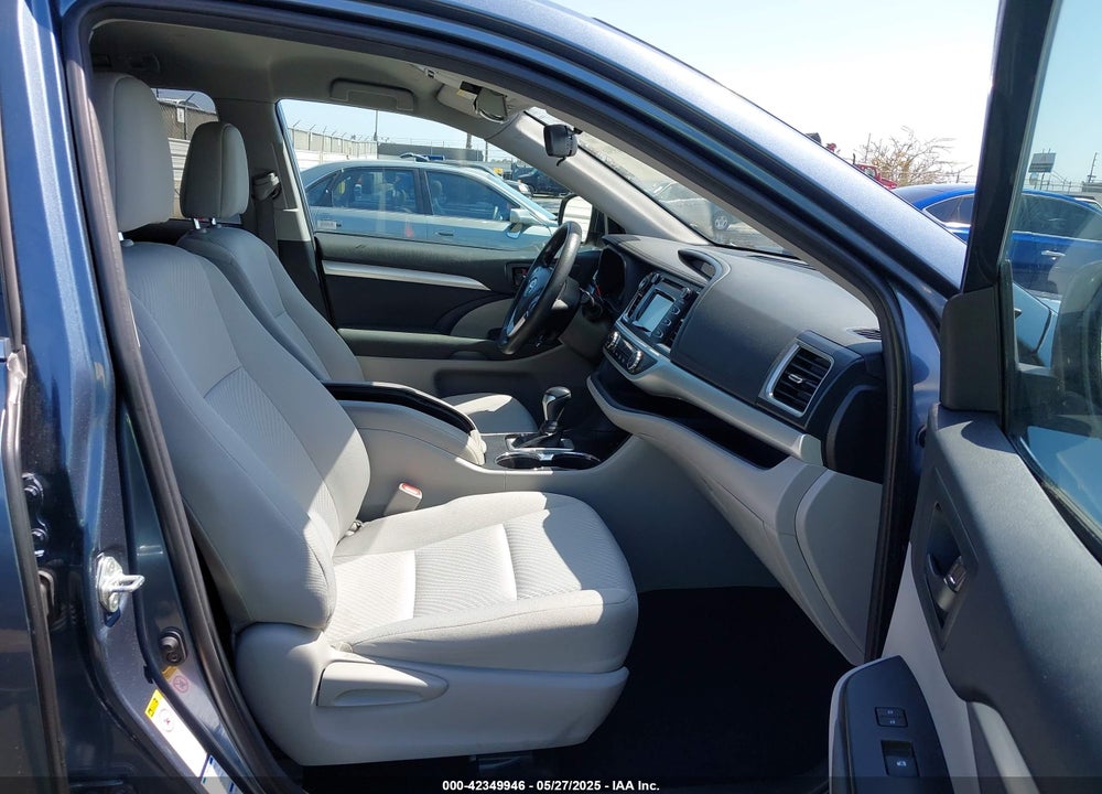 2019 TOYOTA HIGHLANDER HYBRID VIN: 5TDBGRFHXKS074774