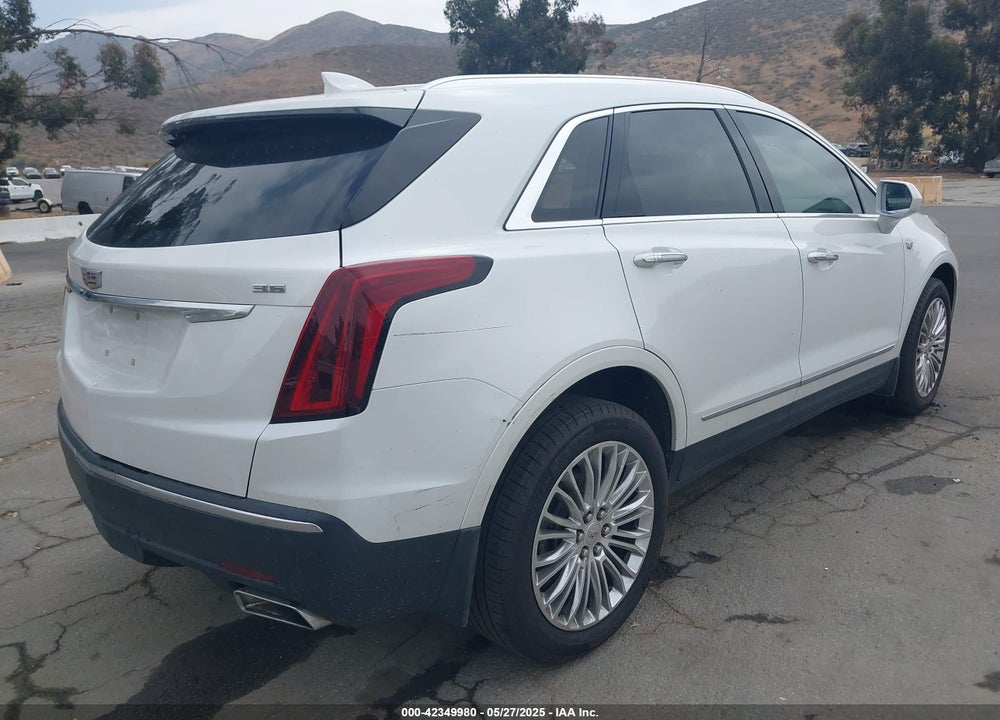2017 CADILLAC XT5 VIN: 1GYKNCRS4HZ128145