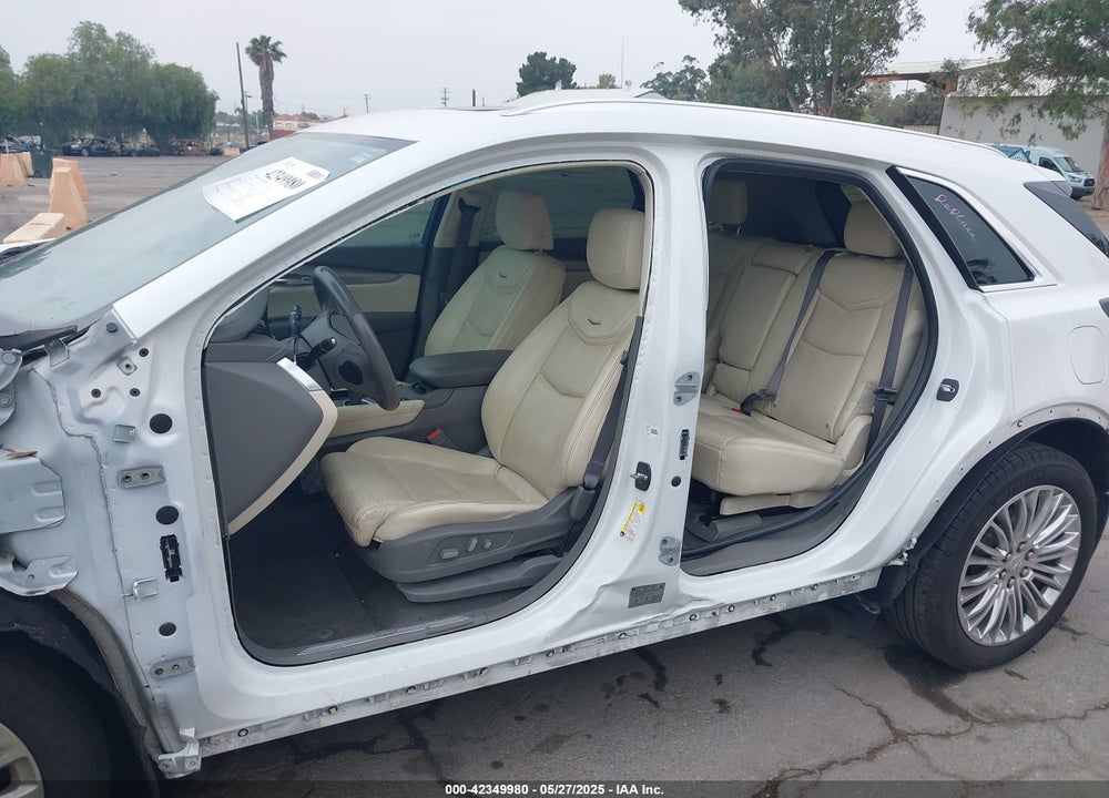 2017 CADILLAC XT5 VIN: 1GYKNCRS4HZ128145