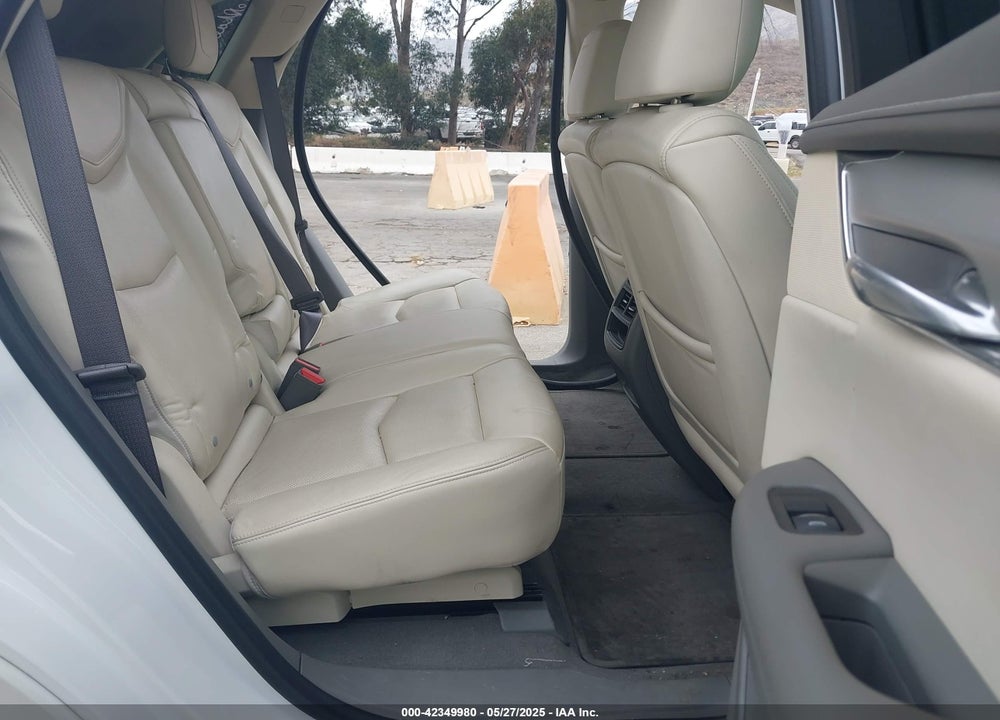 2017 CADILLAC XT5 VIN: 1GYKNCRS4HZ128145