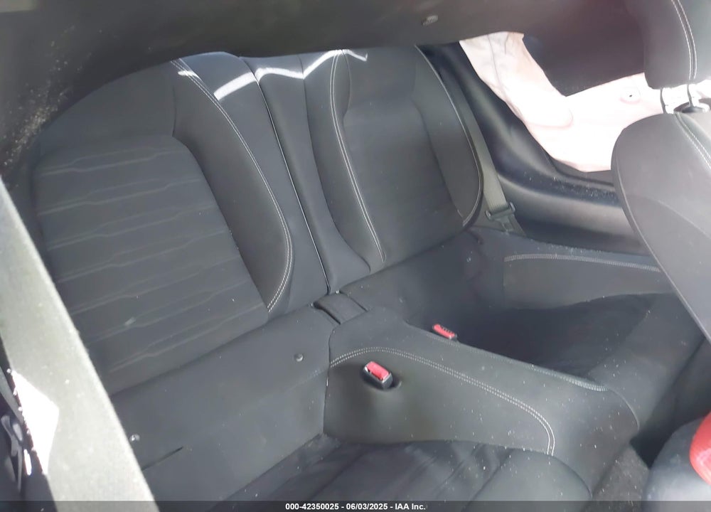 2015 FORD MUSTANG VIN: 1FA6P8TH9F5330212